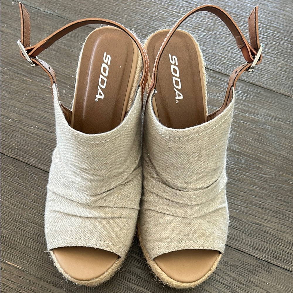 Soda Women's Tan Espadrille Slingback Sandals